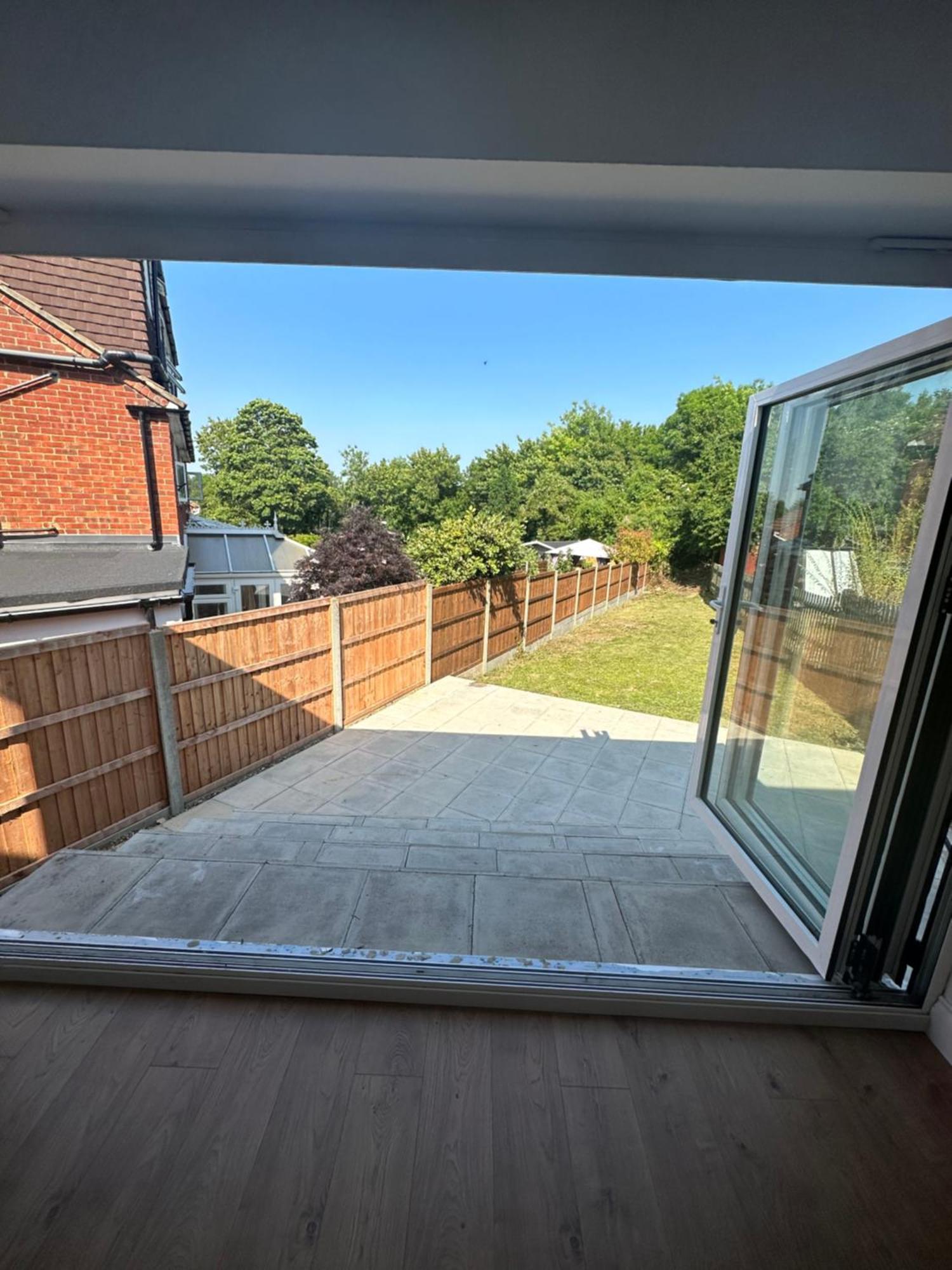5 Bedroom House In Orpington Esterno foto