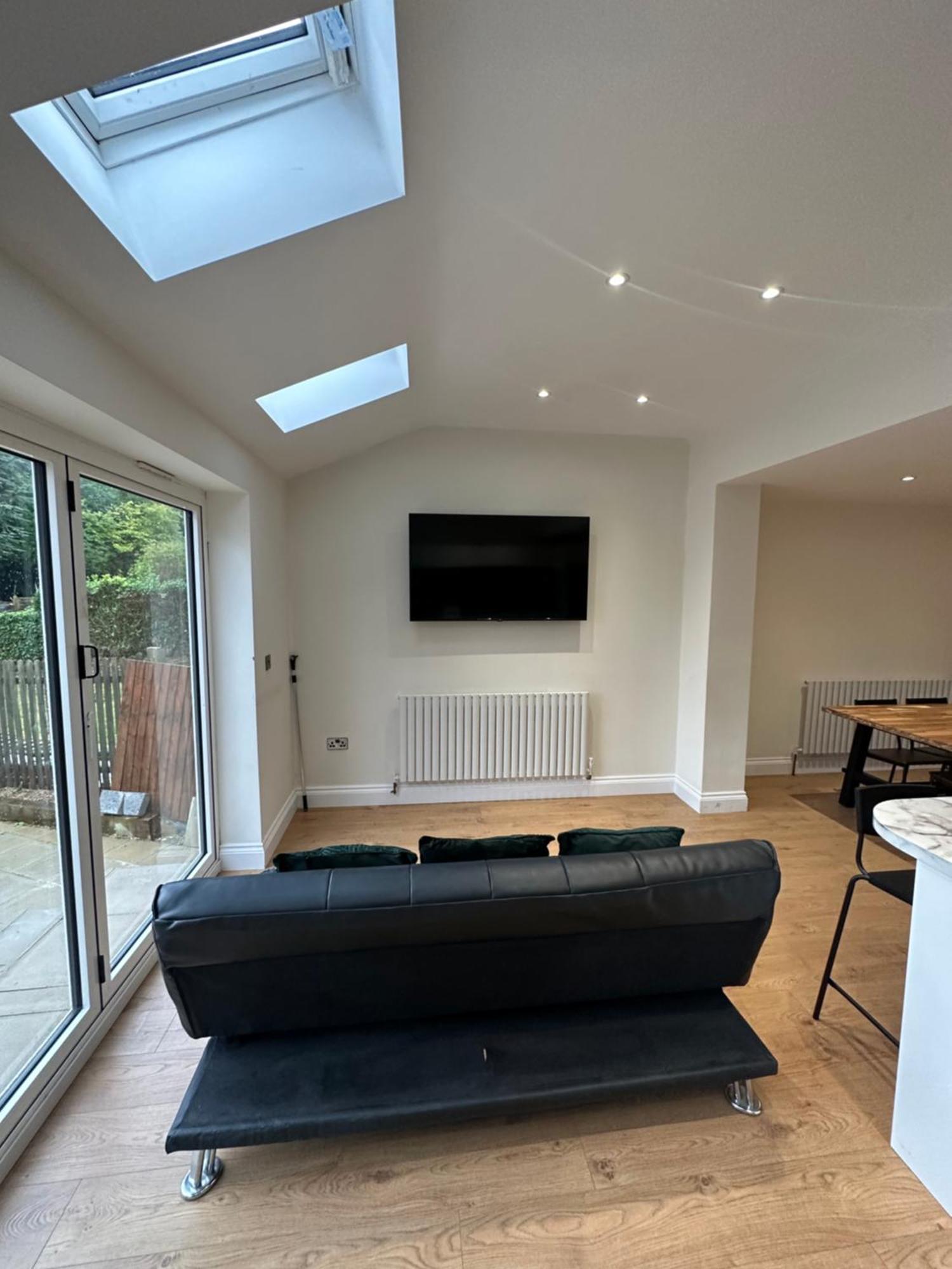 5 Bedroom House In Orpington Esterno foto