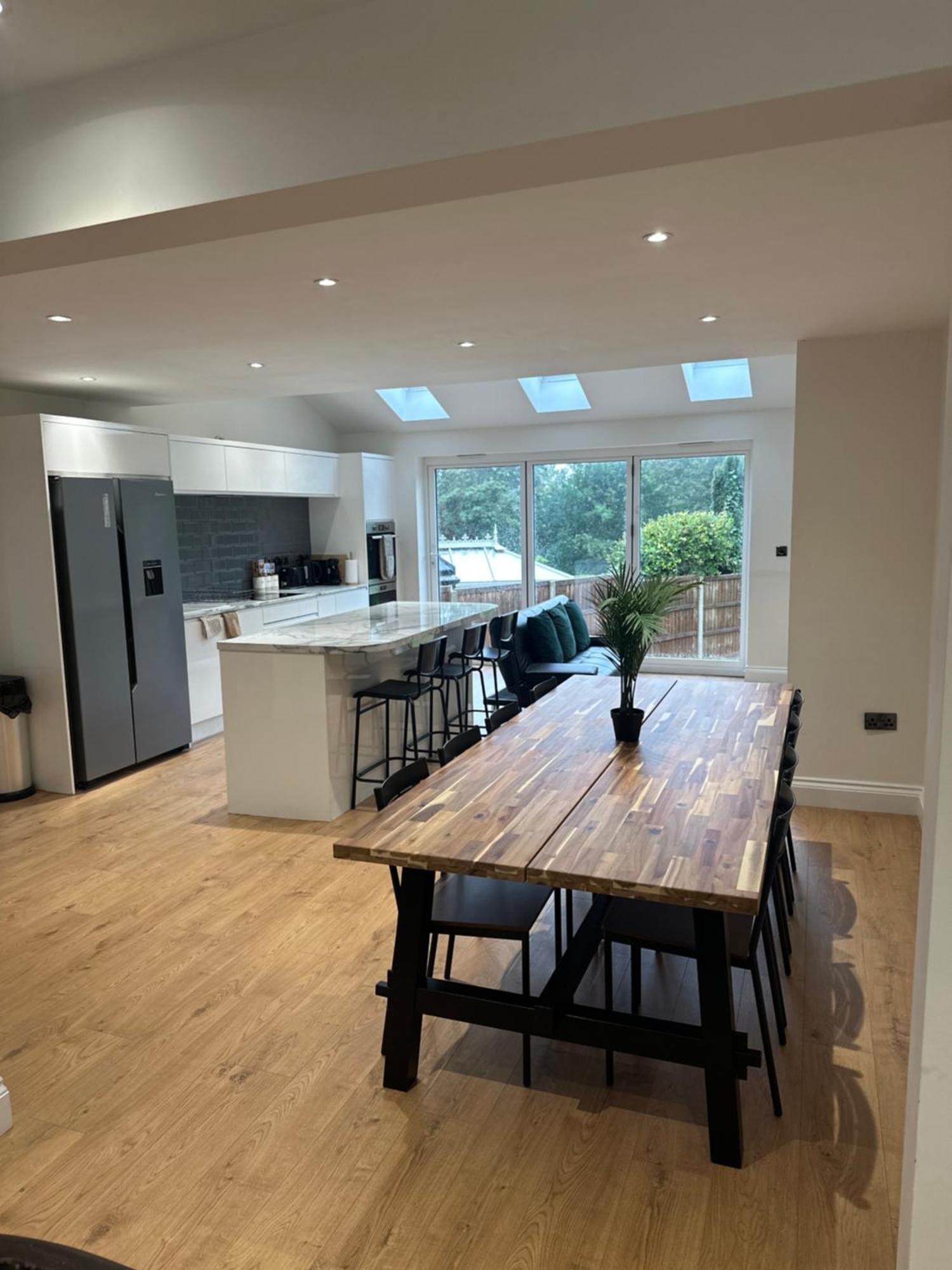 5 Bedroom House In Orpington Esterno foto